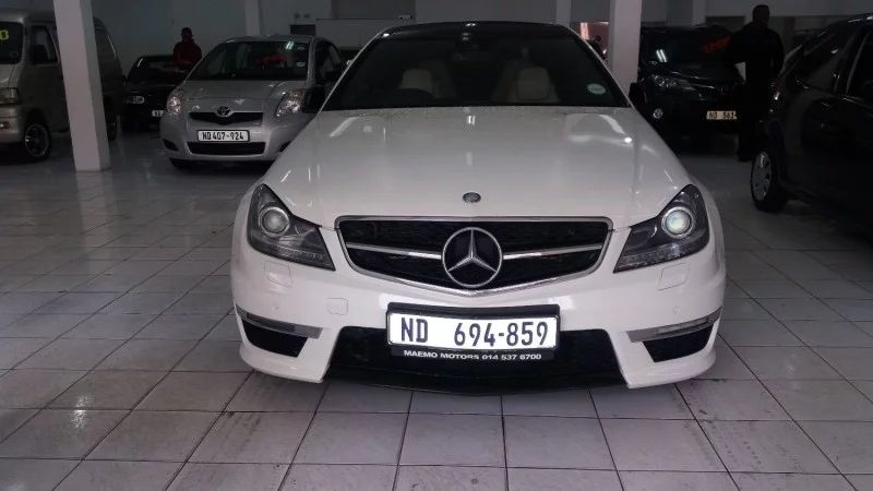2013 Mercedes-Benz C 63 AMG Coupe